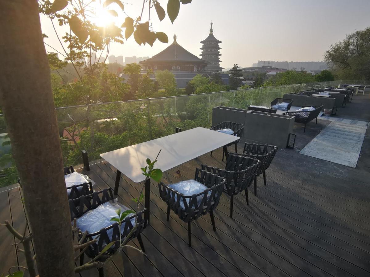 Once Artistic Inn Luoyang Лоян Екстер'єр фото
