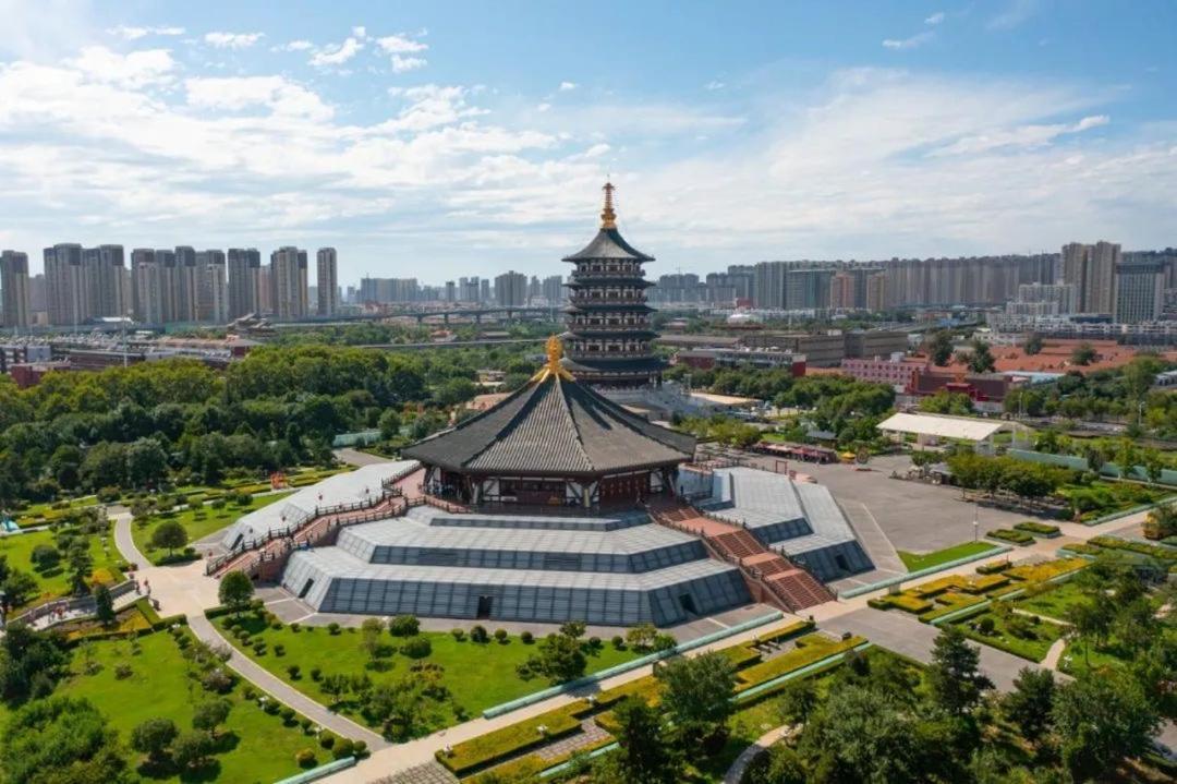 Once Artistic Inn Luoyang Лоян Екстер'єр фото